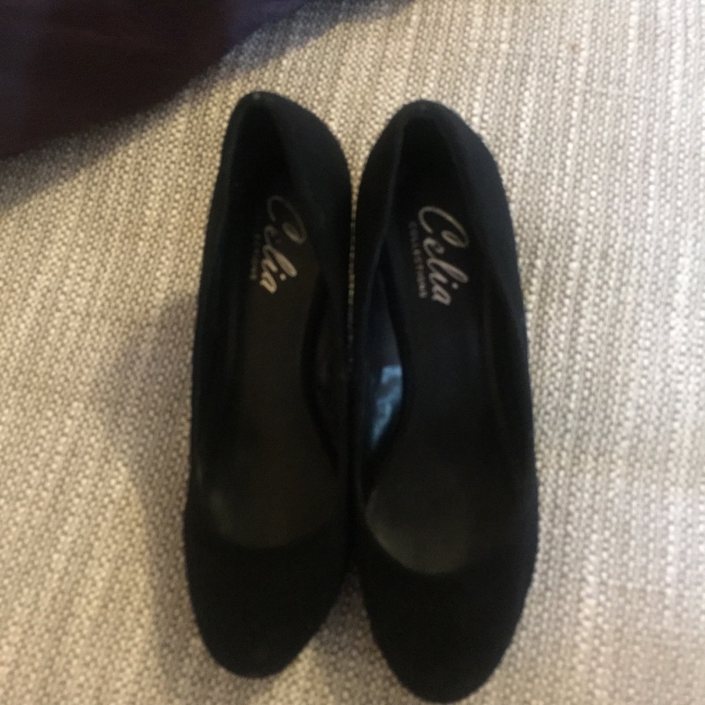 Celia black wedges